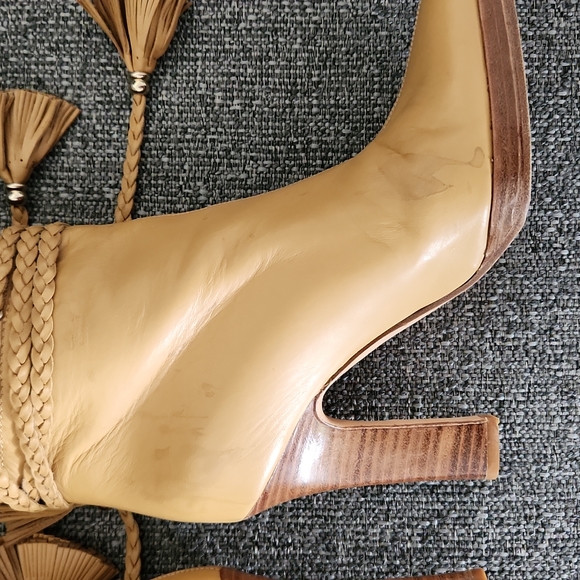 Versace Calfskin High Boots with Braided Ankle Ties 35 - Picture 9 of 16